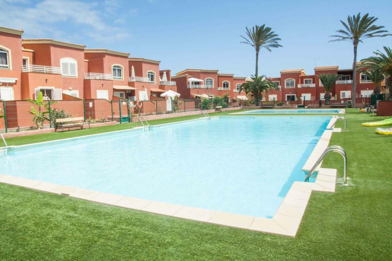 Paradise كوراليهو المظهر الخارجي الصورة